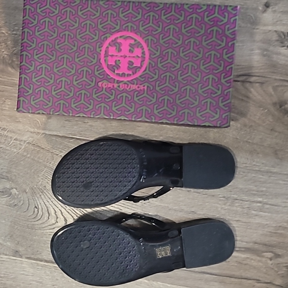 Tory Burch size 8 black jelly flip flops
